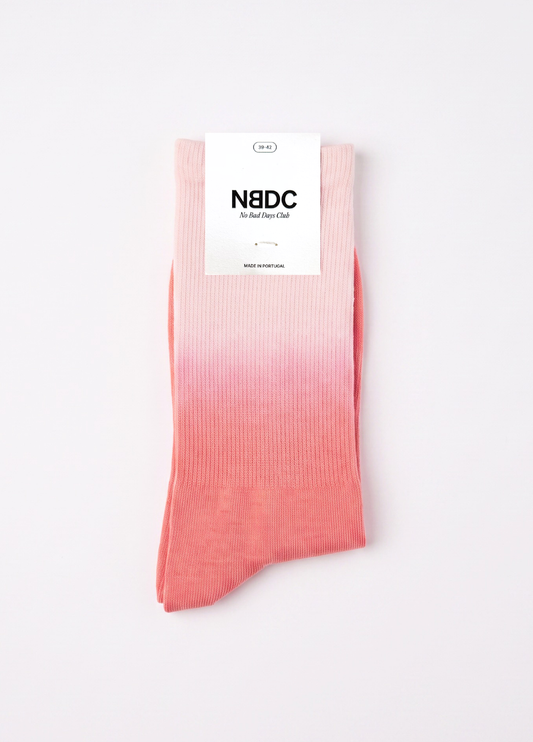 GRADIENT STRAWBERRY ICE SOCKEN