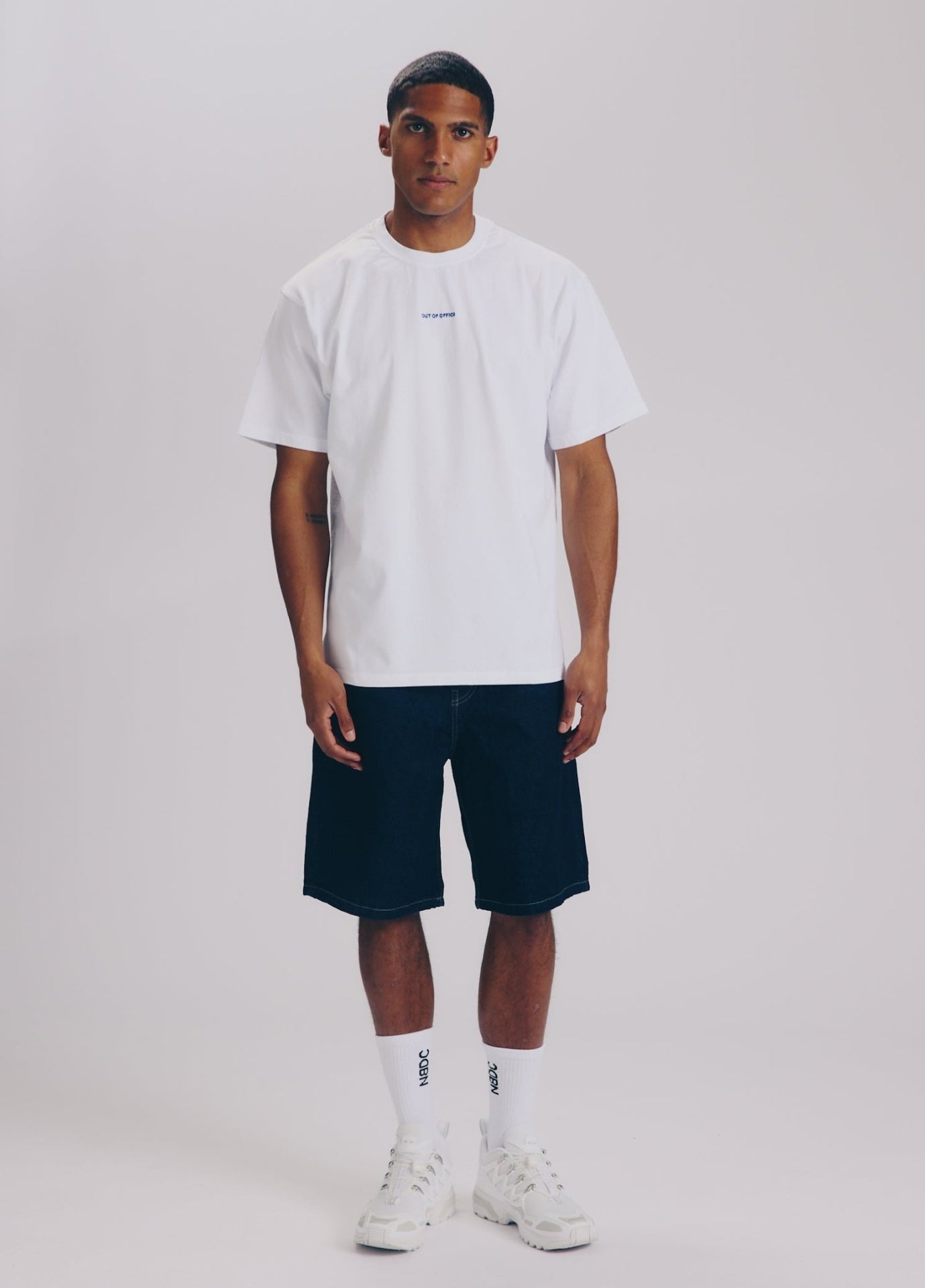 OUT OF OFFICE T-Shirt T-Shirt - NBDC